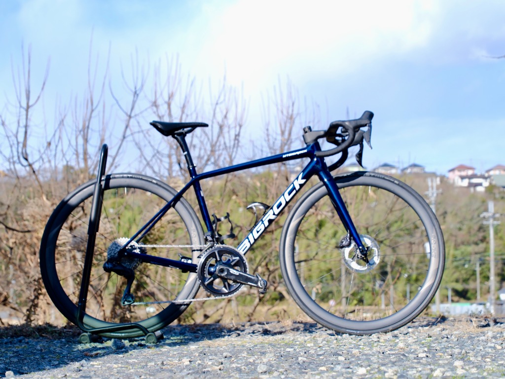 BIGROCK 002/TEAM Frame